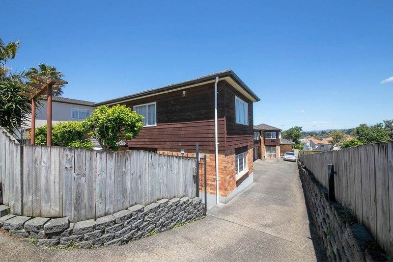 13A Hayr Road, Three Kings, Auckland - Carousel 18