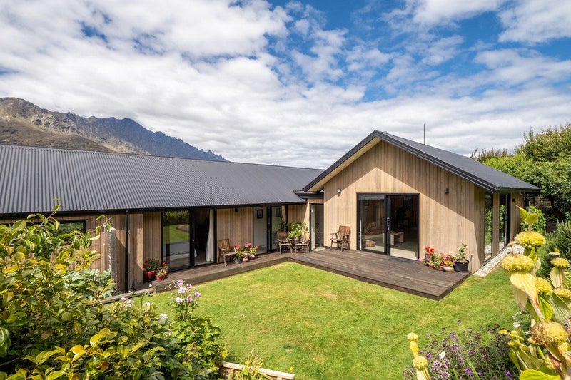 3 Witley Lane, Lower Shotover, Queenstown - Carousel 2