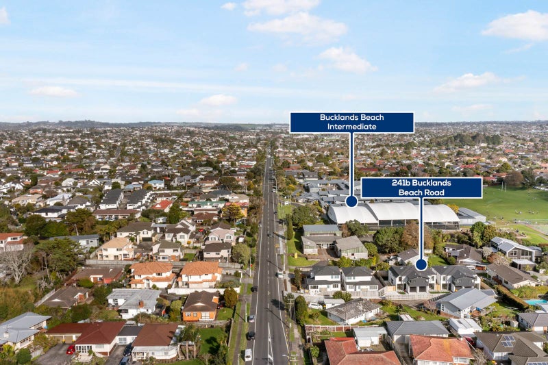 241B Bucklands Beach Road, Bucklands Beach, Auckland - Carousel 2