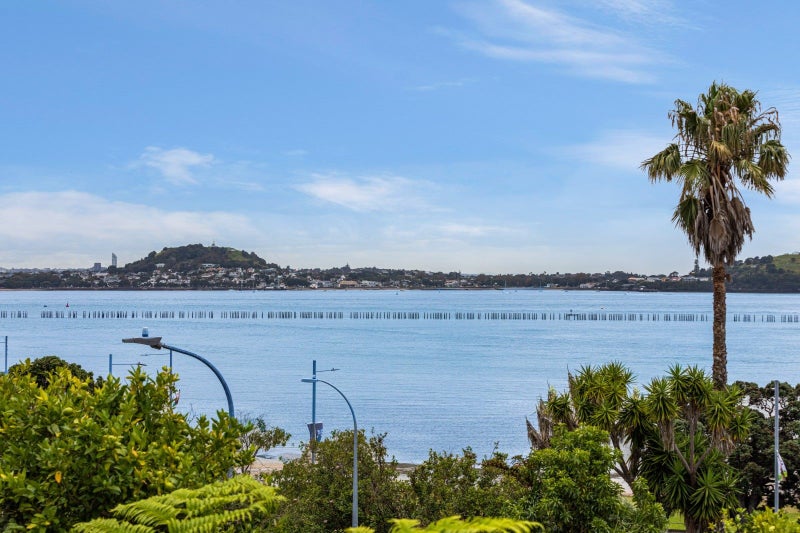 13 Okahu Street, Orakei, Auckland - Carousel 2