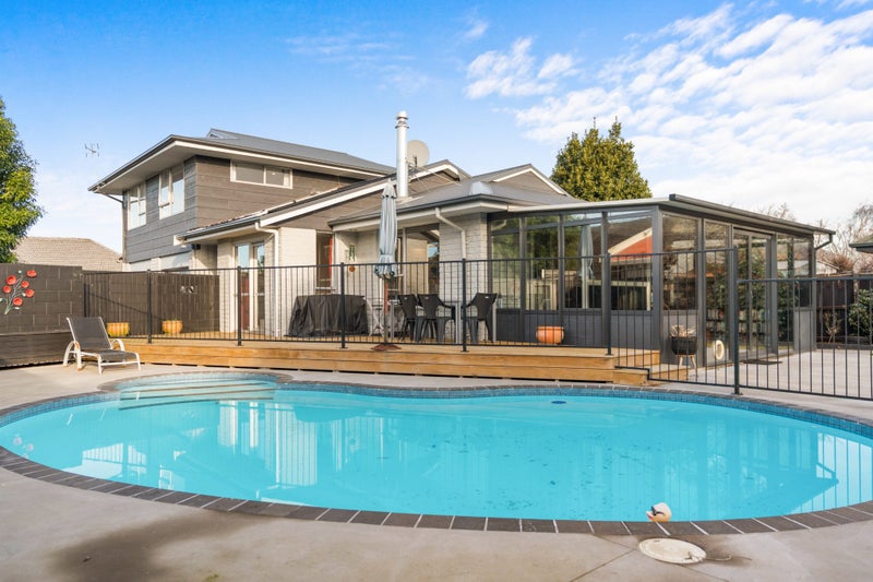 23C Juniper Place, Burnside, Christchurch - Carousel 1