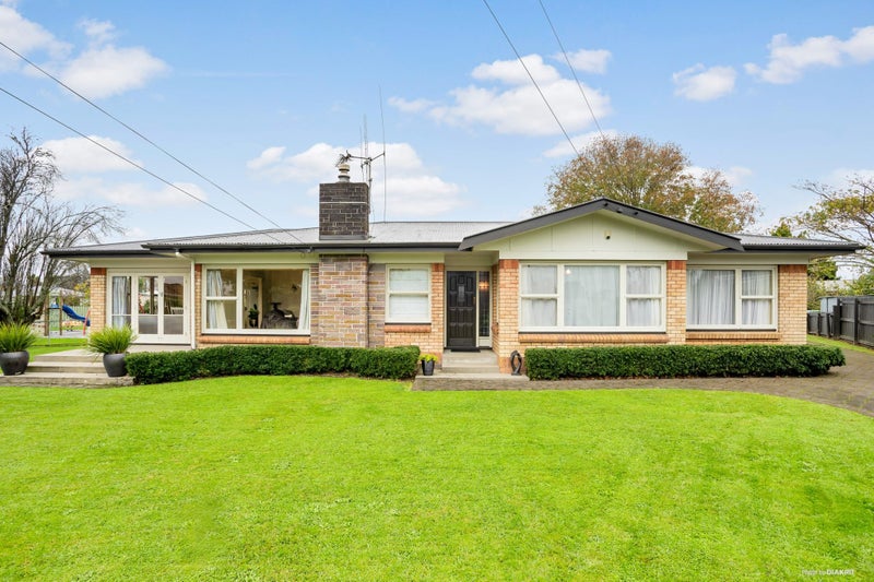 10 Garrick Place, Beerescourt, Hamilton - Carousel 1