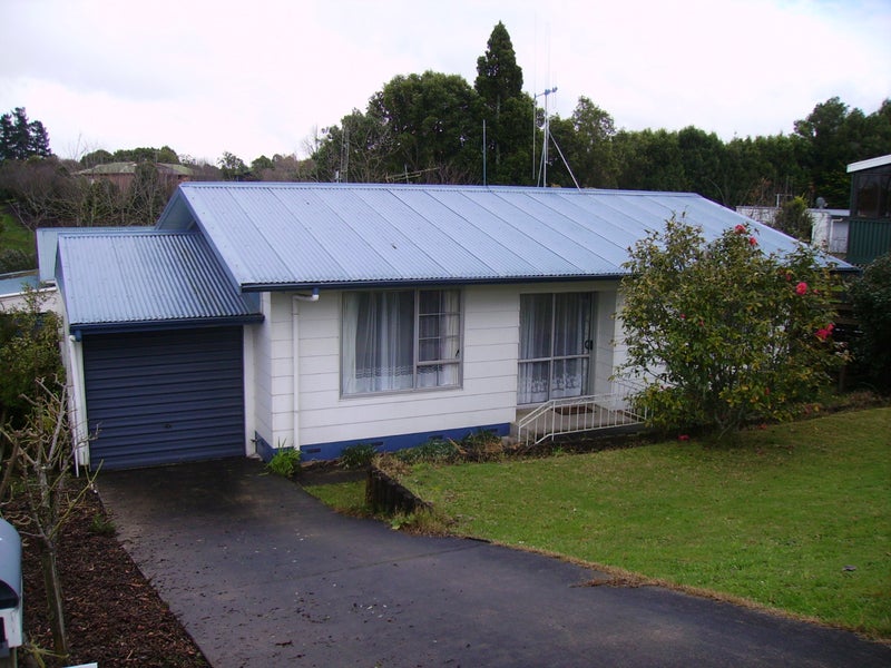 63B Gibson Road, Dinsdale, Hamilton - Carousel 1