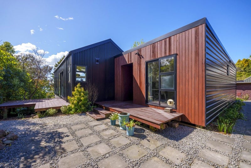 8 Merlincote Crescent, Governors Bay, Lyttelton - Carousel 2