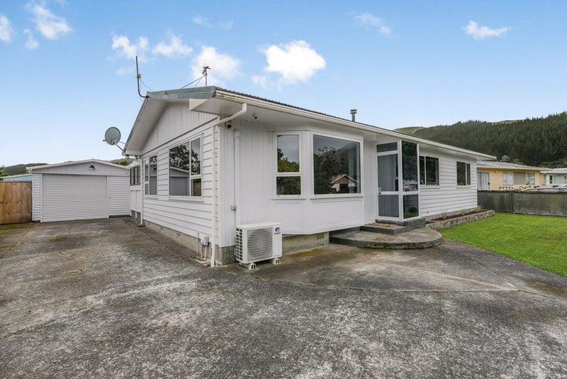 12 Twickenham Street, Wainuiomata, Lower Hutt - Carousel 2