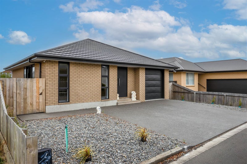 3 Youngston Lane, Woolston, Christchurch - Carousel 2
