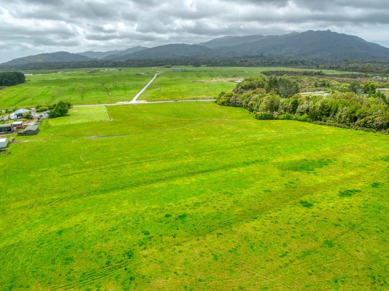 365 Taylorville Road, COAL CREEK, GREYMOUTH - Carousel 2