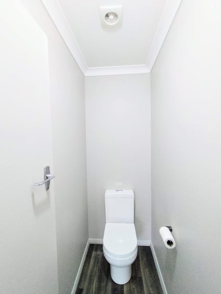 26 Eastbourne Street, Caversham, Dunedin - Carousel 11