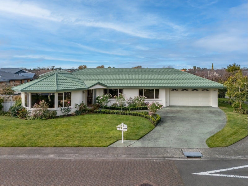 2 Lowndes Place, Taradale, Napier - Carousel 19