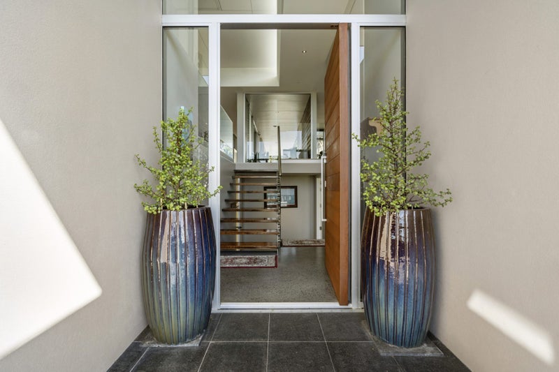 322 Beach Road, Campbells Bay, Auckland - Carousel 2