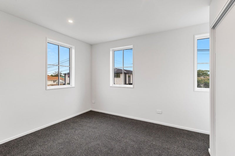 1/8 Shearer Avenue, Papanui, Christchurch - Carousel 11