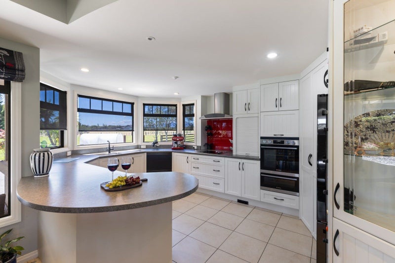 456 Stoney Creek Road, Kelvin Grove, Palmerston North - Carousel 2