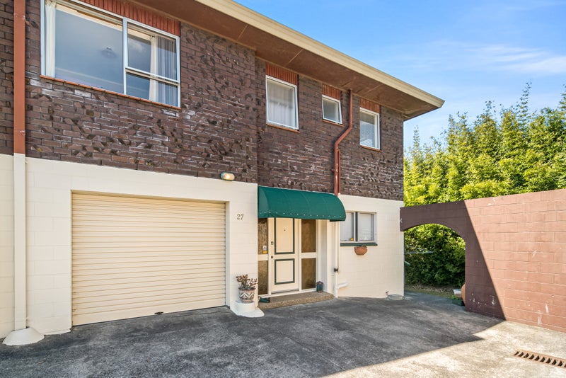 27 Faith Bullock Place, New Lynn, Auckland - Carousel 18