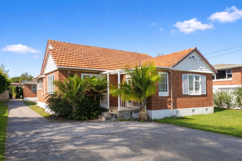 960 Dominion Road, Mount Roskill, Auckland - Carousel 1