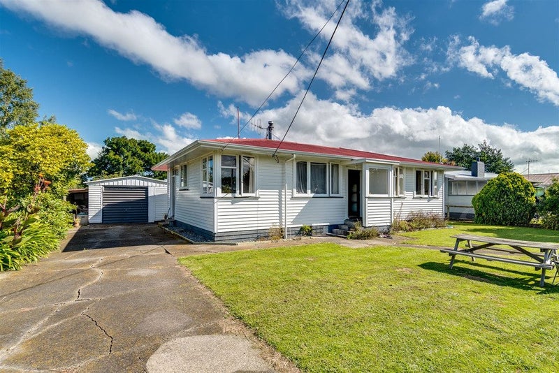 42 Francis Drake Street, Waipukurau, Waipukurau - Carousel 1