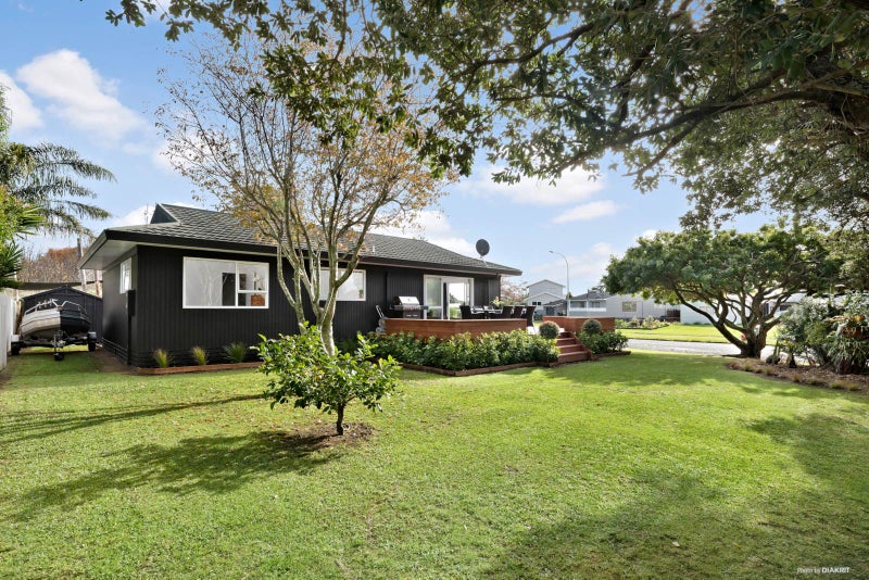 1/38 Taihiki Road, Clarks Beach, Auckland - Carousel 1