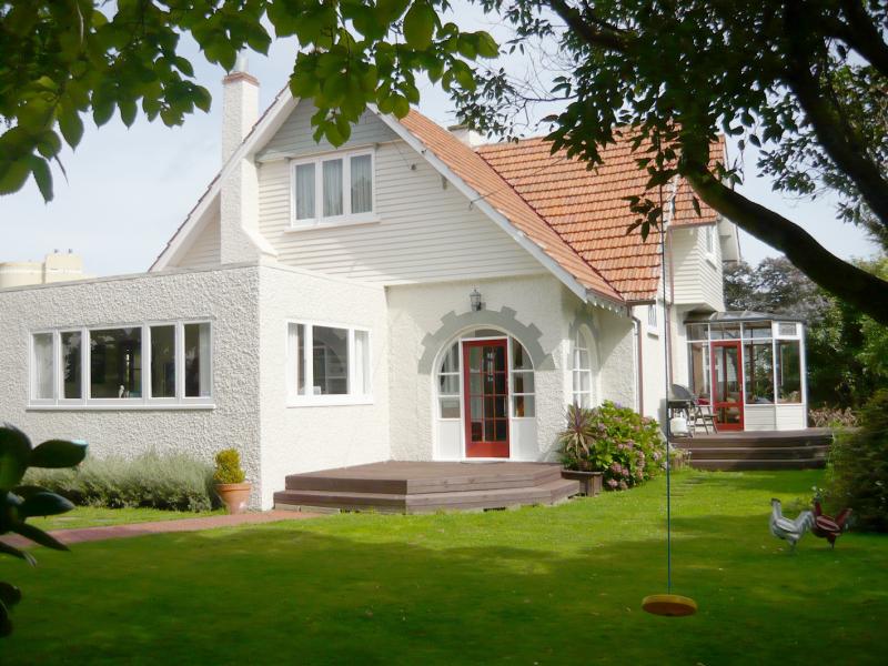 45 Victoria Street, Alicetown, Lower Hutt - Carousel 1