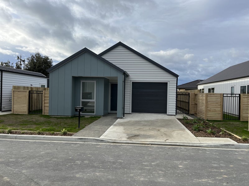 18 Koru Street, Mangere Bridge, Auckland - Carousel 2
