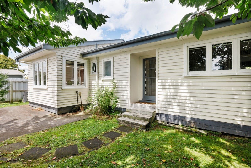 3A Leeds Street, Silverdale, Hamilton - Carousel 1