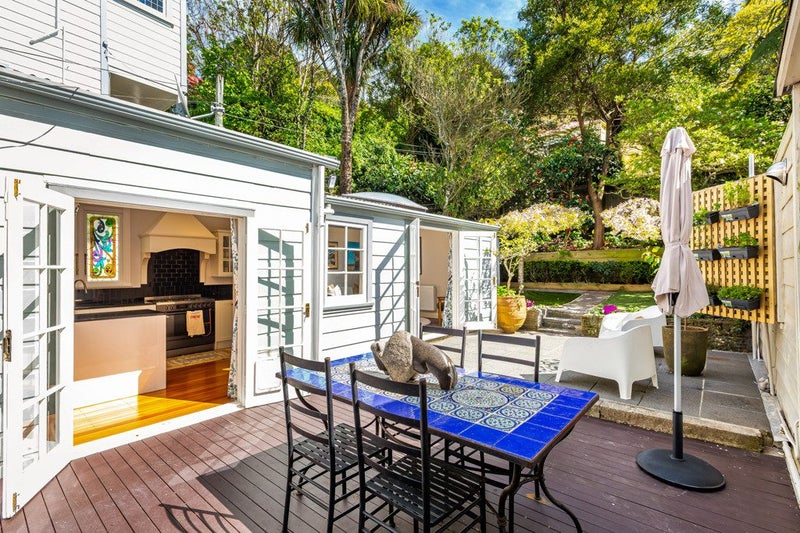 194 Sydney Street West, Thorndon, Wellington - Carousel 2