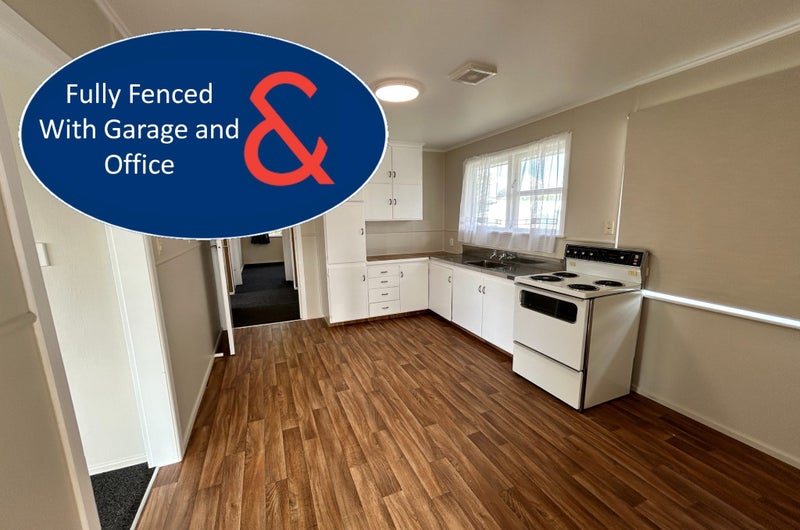 5 Civil Place, Otara, Auckland - Carousel 1