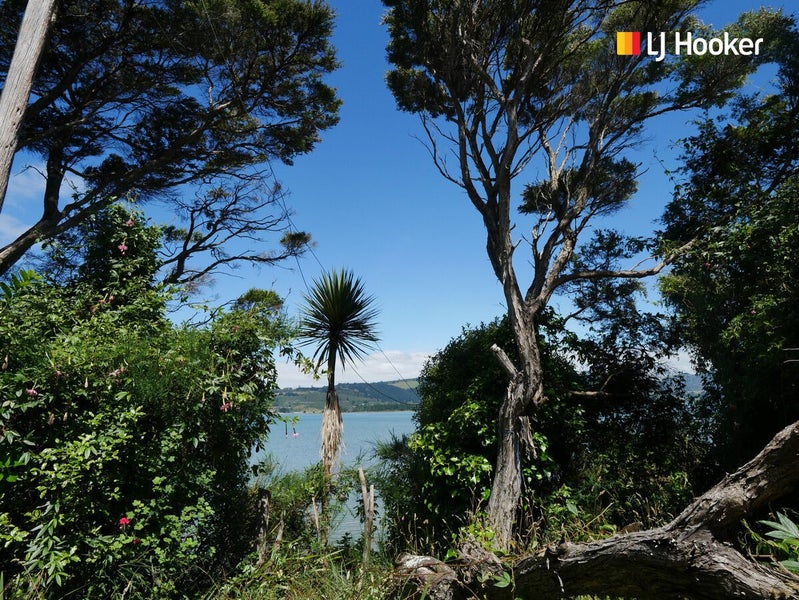 101 Coast Road, Warrington, Waikouaiti - Carousel 1