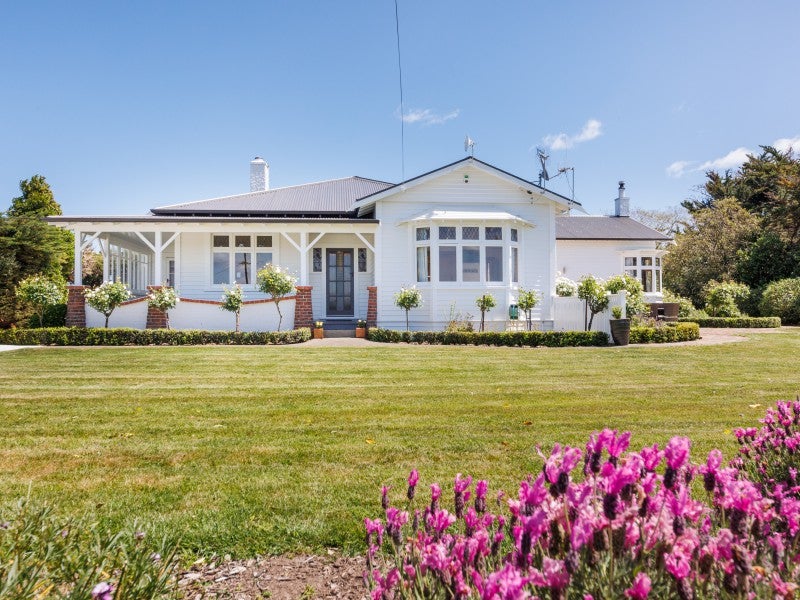 1271 Roberts Line, Bunnythorpe, Palmerston North - Carousel 1