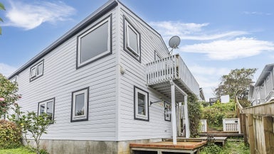 9 Motueka Street, Ngaio, Wellington - Carousel 1