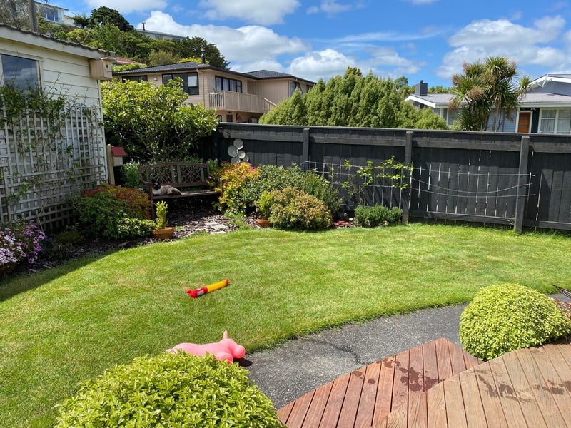 1 Lomita Road, Johnsonville, Wellington - Carousel 14