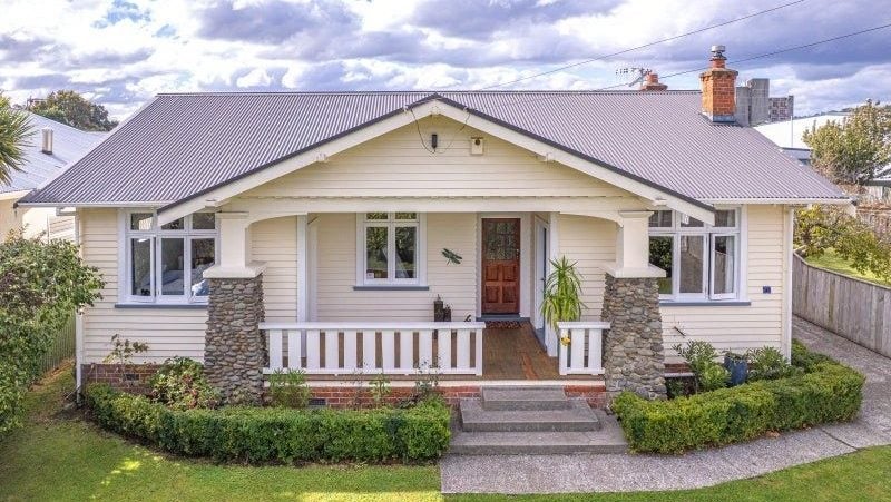 20 College Street, College Estate, Whanganui - Carousel 1