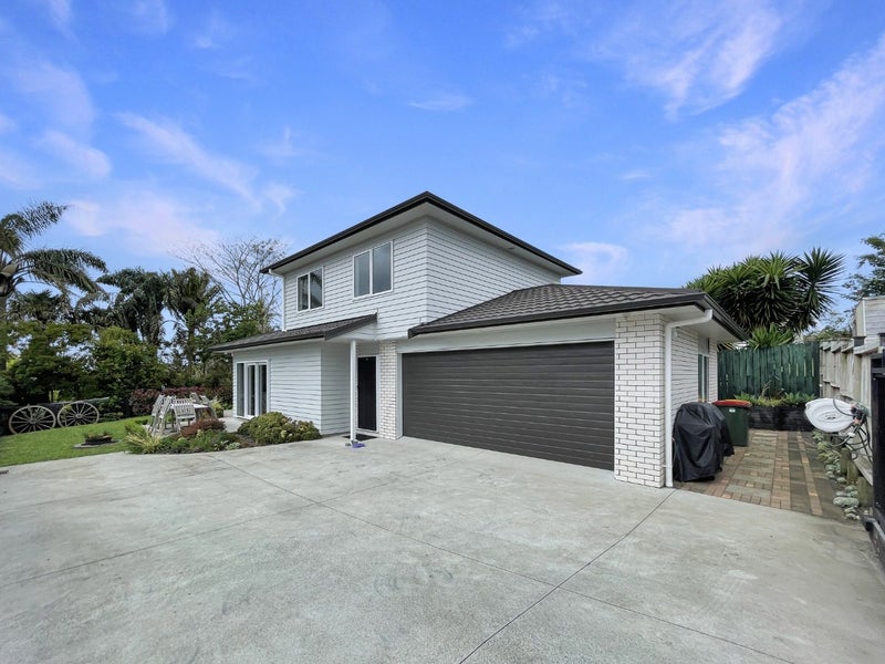 181A Wallace Road, Mangere Bridge, Auckland - Carousel 1