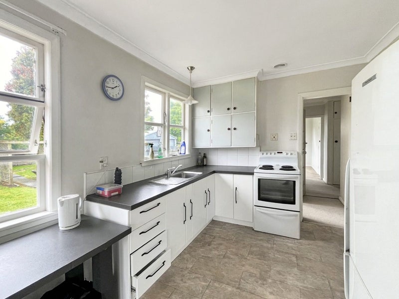 55 Birmingham Street, Takaro, Palmerston North - Carousel 2