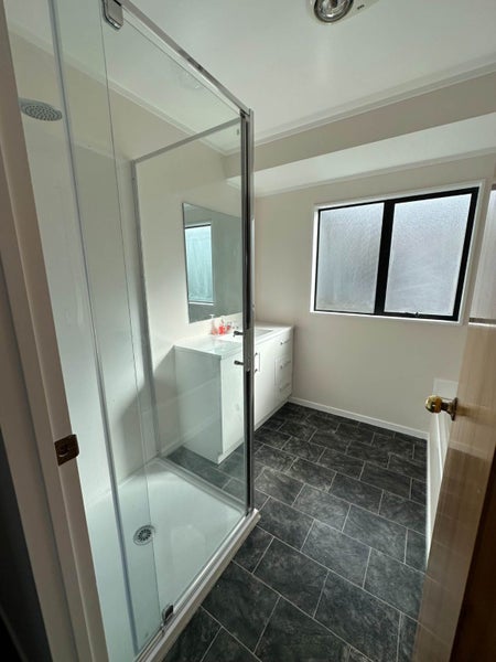 1 Ian Sage Avenue, Torbay, Auckland - Carousel 2