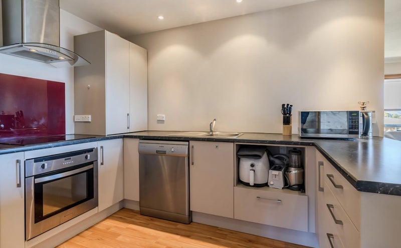 115C London Street, Dunedin Central, Dunedin - Carousel 1