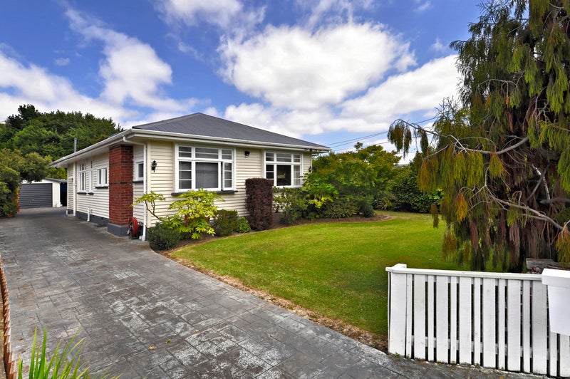 4 Albert Terrace, Saint Martins, Christchurch - Carousel 1