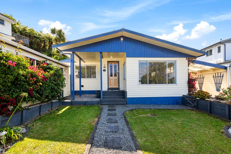 23 Gainsborough Grove, Belmont, Lower Hutt - Carousel 1