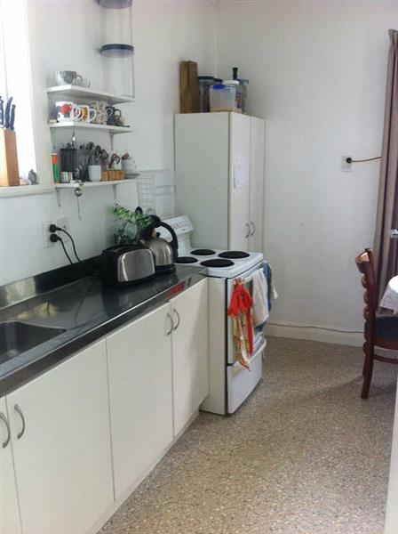 21 Hankey Street, Mount Cook, Wellington - Carousel 2