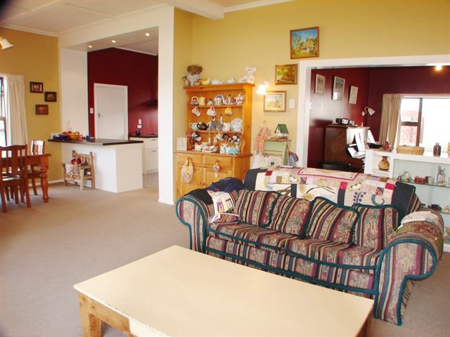 16 Third Street, Lansdowne, Masterton - Carousel 2