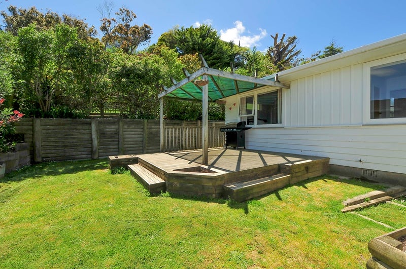 10 Waipounamu Drive, Kelson, Lower Hutt - Carousel 2