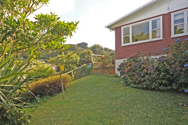 5 Chaucer Way, Karori, Wellington - Carousel 19