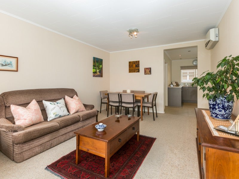 35 Morgan Avenue, Marewa, Napier - Carousel 2