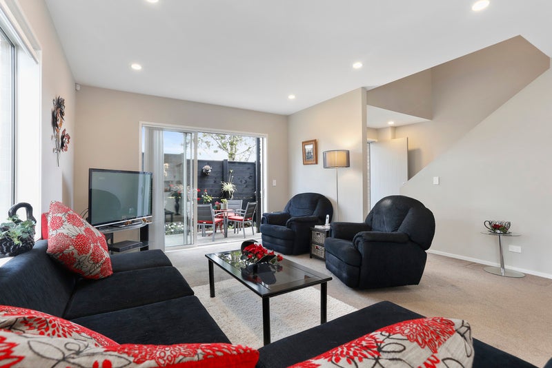 12/31 VERBENA Road, Birkdale, Auckland - Carousel 23