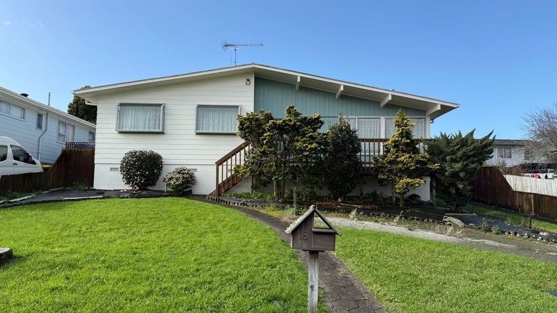 18 Marvon Downs Avenue, Pakuranga Heights, Auckland - Carousel 1