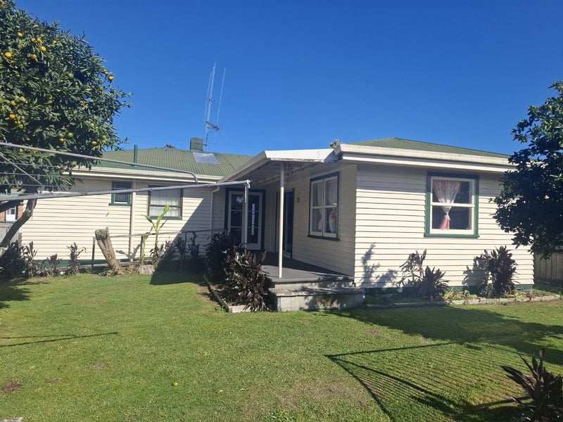 4 Greensboro Street, Hamilton East, Hamilton - Carousel 2