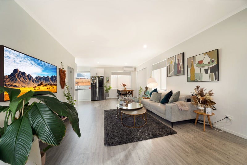 5C Glengarry Road, Glen Eden, Auckland - Carousel 2