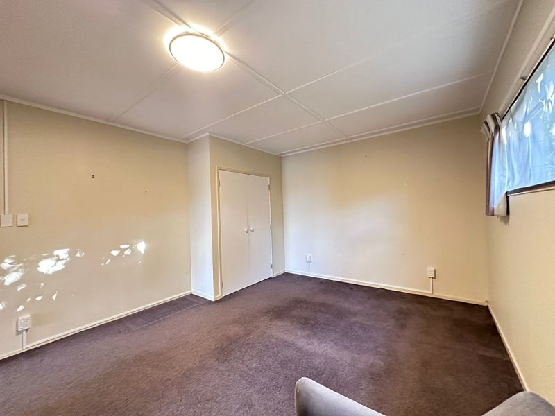 63 Haseler Crescent, Howick, Auckland - Carousel 2