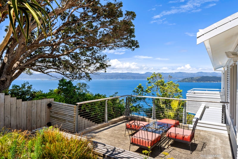 145 Barnard Street, Wadestown, Wellington - Carousel 2