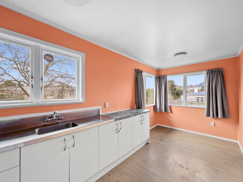 9 Nield Road, Manurewa, Auckland - Carousel 2