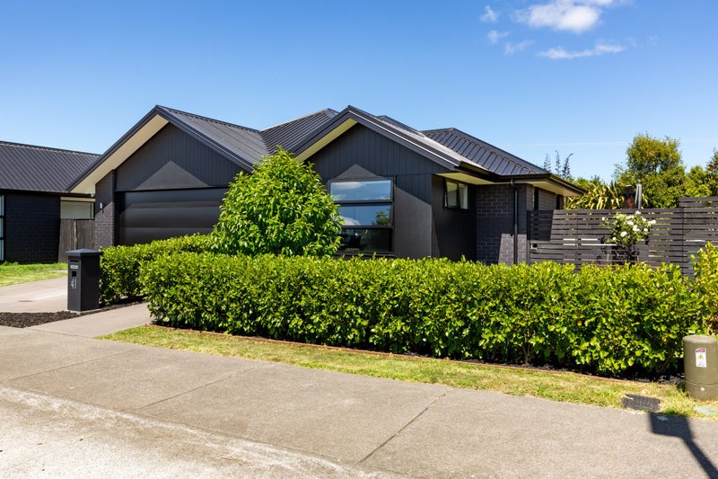 41 Rosslands Avenue, Karaka, Papakura - Carousel 1