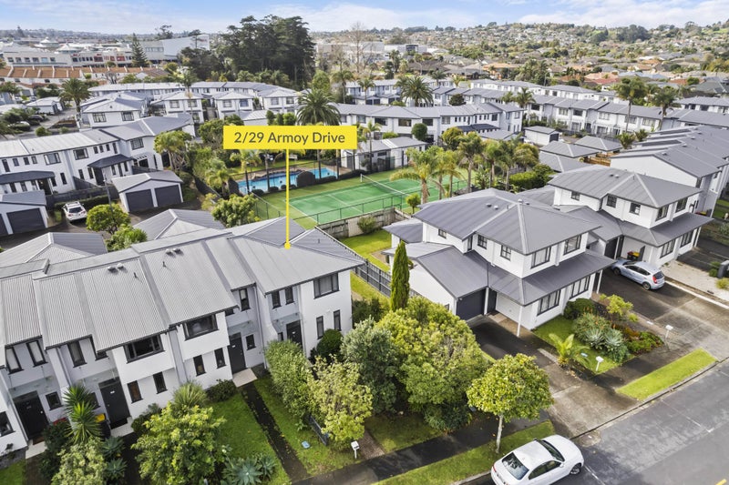 29/2 Armoy Drive, East Tamaki, Auckland - Carousel 2